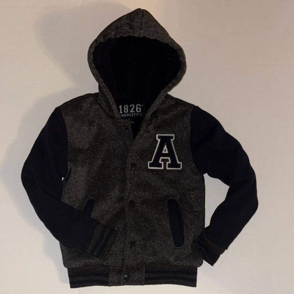 Varsity Hoodie Jacket Gray Navy Boys Size 5